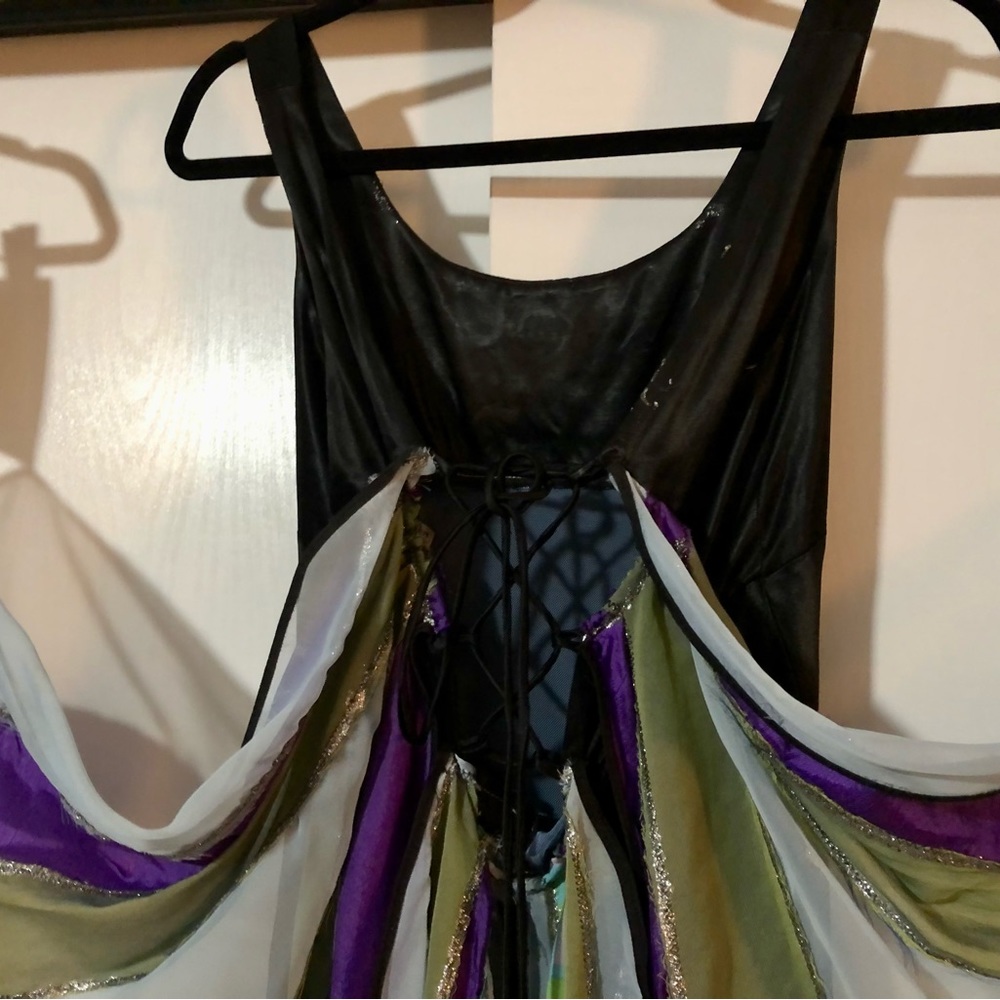 Beautiful Butterfly costume - Picture 3 of 5